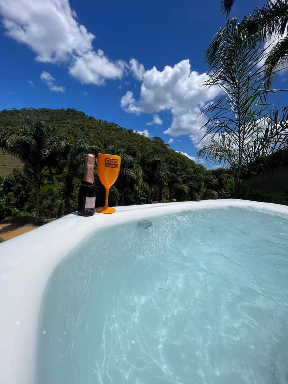 Jacuzzi aquecida 1
